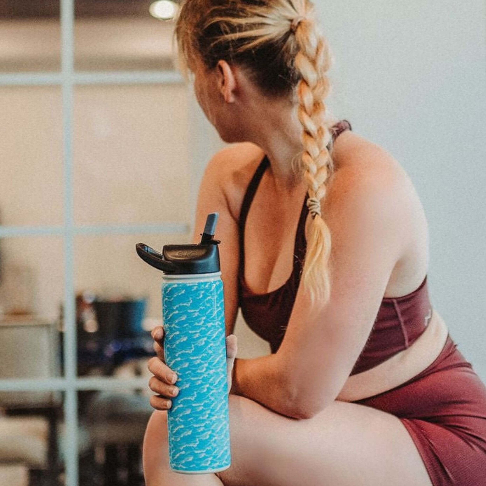 27 oz. SIC® Wild Waves Water Bottle - SIC Lifestyle