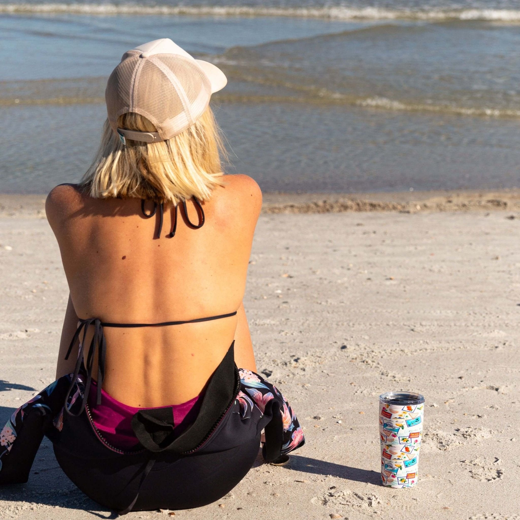 Postcards From Paradise 20 oz. Tumbler - SIC Lifestyle