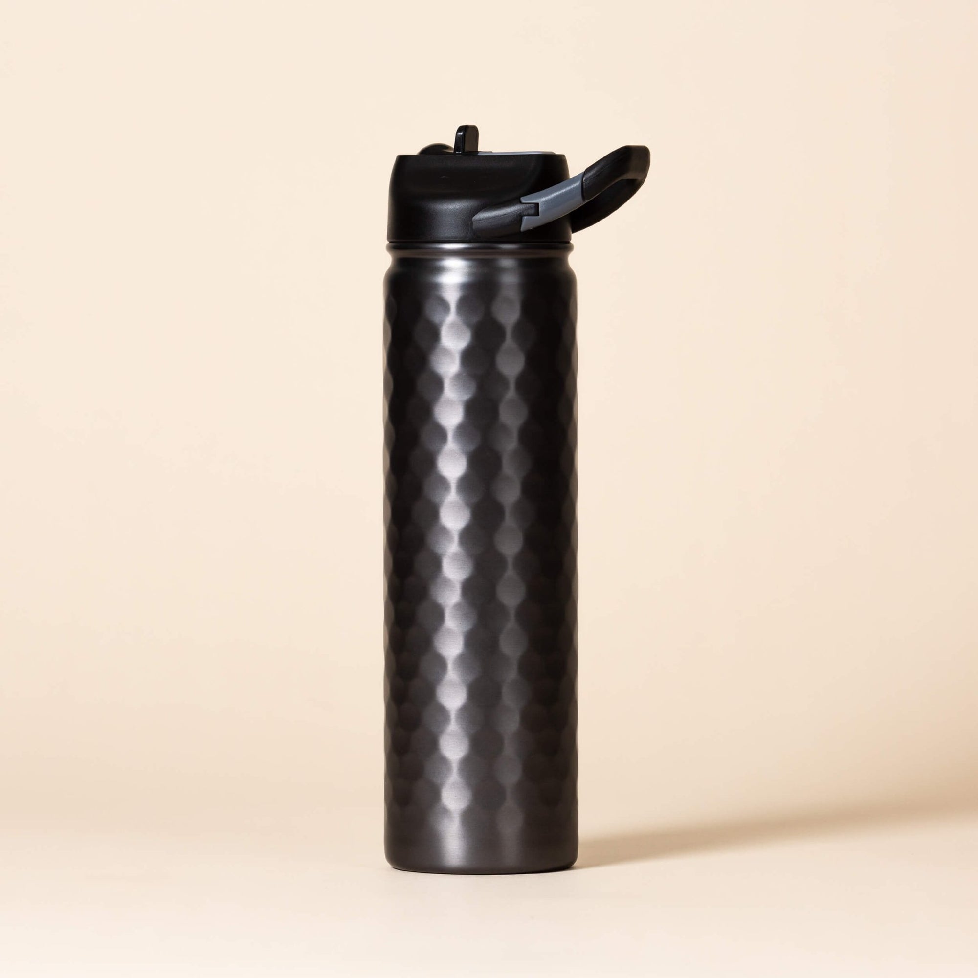 27 oz. SIC® Hammered Gunmetal Water Bottle - SIC Lifestyle