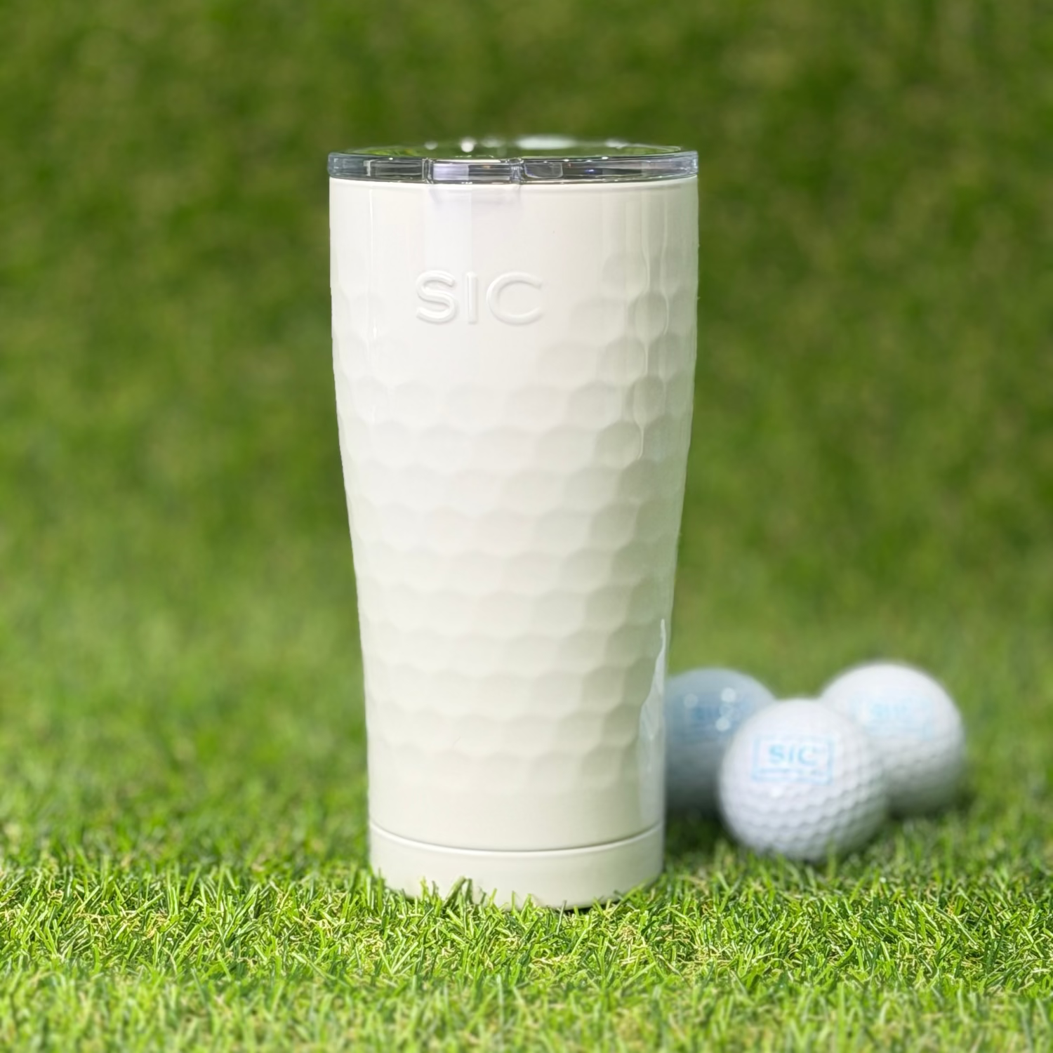 Stylish 20oz. Dimpled Golf Tumbler - Perfect for Every Golfer